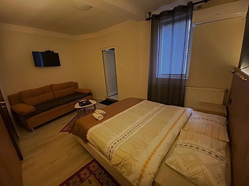Hotel Lido Prisztina Zewnętrze zdjęcie